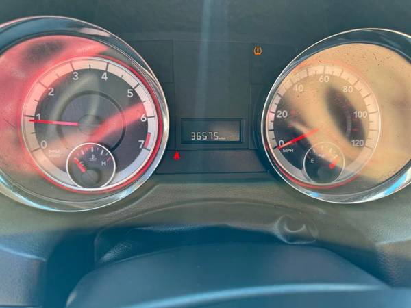 2017 Dodge, dovoz USA — foto 10 z 12