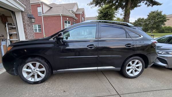 2012 Lexus, dovoz USA — foto 3 z 12