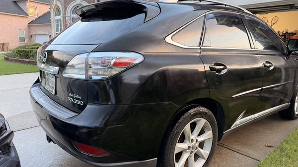 2012 Lexus, dovoz USA — foto 5 z 12