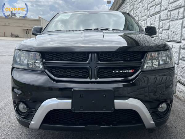 2016 Dodge, dovoz USA — foto 12 z 12