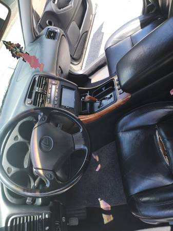 Lexus, dovoz USA — foto 6 z 12