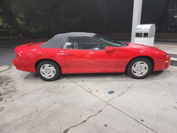 Camaro, dovoz USA — foto 5 z 12