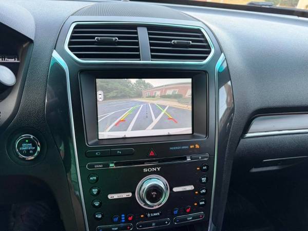 2017 Ford, dovoz USA — foto 4 z 7