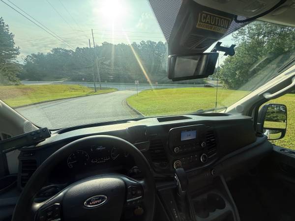 2021 Ford, dovoz USA — foto 7 z 11