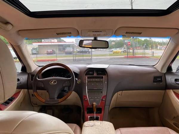 2007 Lexus, dovoz USA — foto 12 z 12