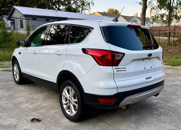 2019 Ford, dovoz USA — foto 4 z 12