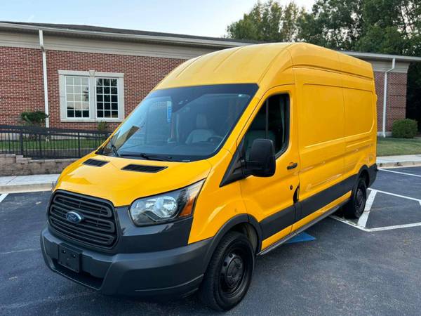 2018 Ford, dovoz USA — foto 2 z 12