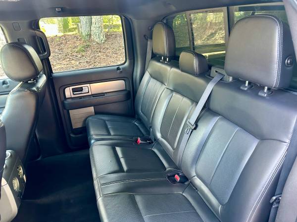 2014 Ford, dovoz USA — foto 11 z 12