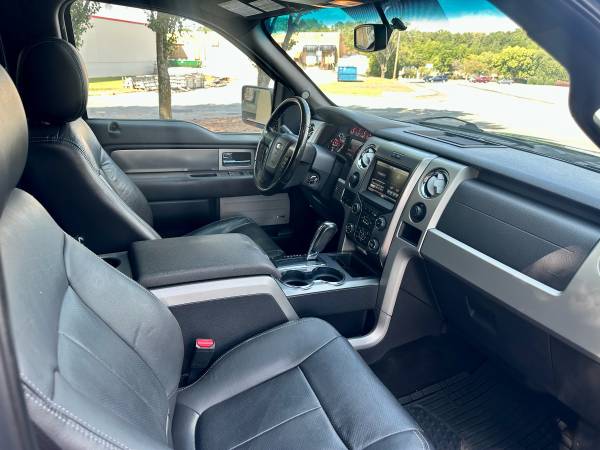 2014 Ford, dovoz USA — foto 5 z 12