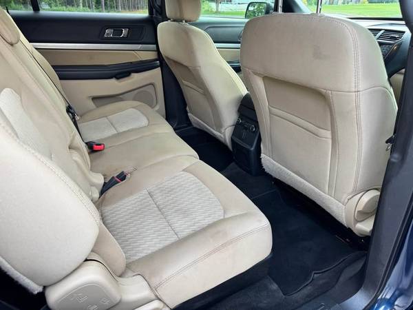 2017 Ford, dovoz USA — foto 12 z 12