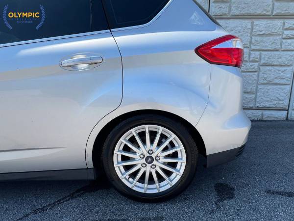 2013 Ford, dovoz USA — foto 10 z 12