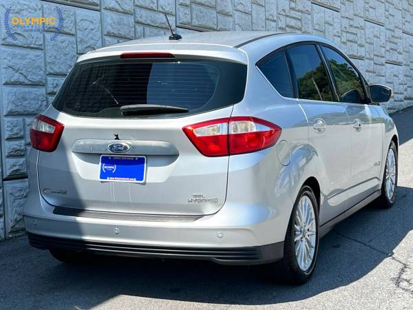 2013 Ford, dovoz USA — foto 6 z 12
