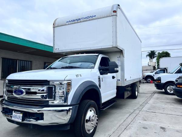 2019 Ford, dovoz USA — foto 3 z 12