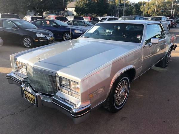 1985 Cadillac, dovoz USA — foto 2 z 12