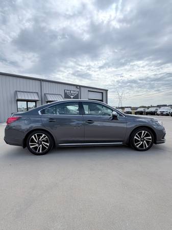 2018 Subaru, dovoz USA — foto 9 z 12