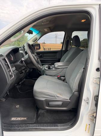 2013 Dodge, dovoz USA — foto 11 z 12
