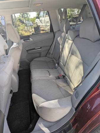 2011 Subaru, dovoz USA — foto 10 z 11