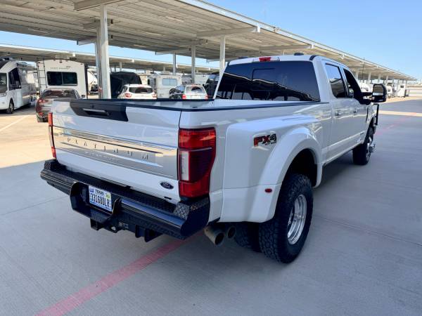 2020 Ford, dovoz USA — foto 7 z 12