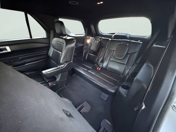 2020 Ford, dovoz USA — foto 11 z 12