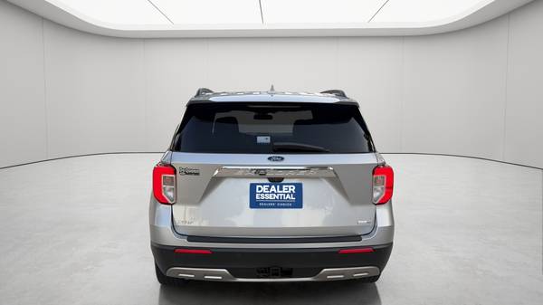 2020 Ford, dovoz USA — foto 6 z 12
