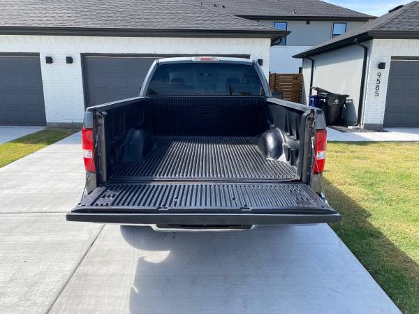 2004 Ford, dovoz USA — foto 11 z 12