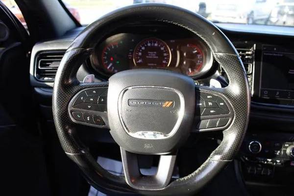2021 Dodge, dovoz USA — foto 12 z 12