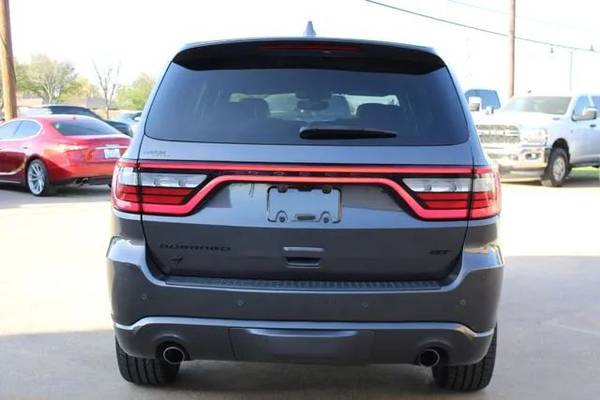 2021 Dodge, dovoz USA — foto 4 z 12