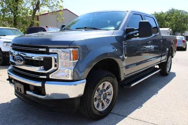 2021 Ford, dovoz USA — foto 7 z 12
