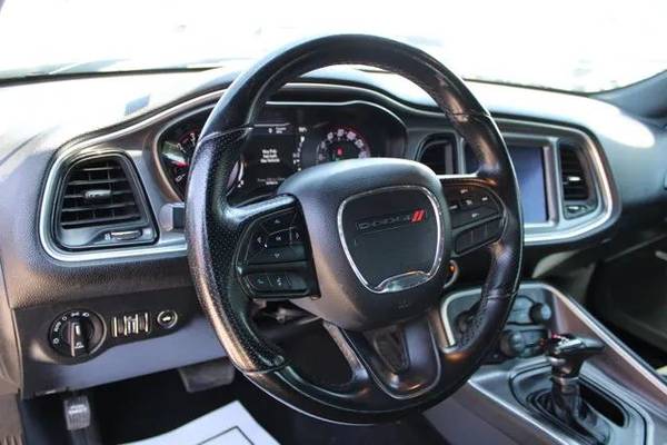 2021 Dodge, dovoz USA — foto 10 z 12