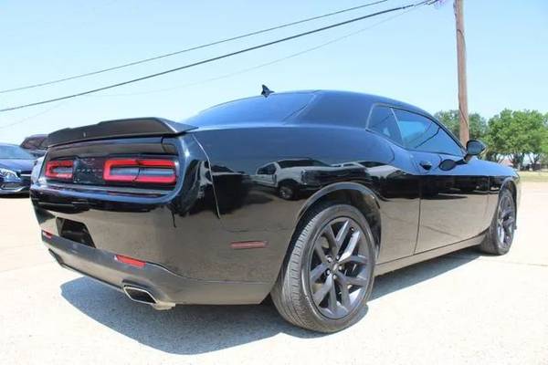 2021 Dodge, dovoz USA — foto 3 z 12