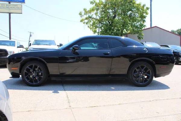 2021 Dodge, dovoz USA — foto 6 z 12