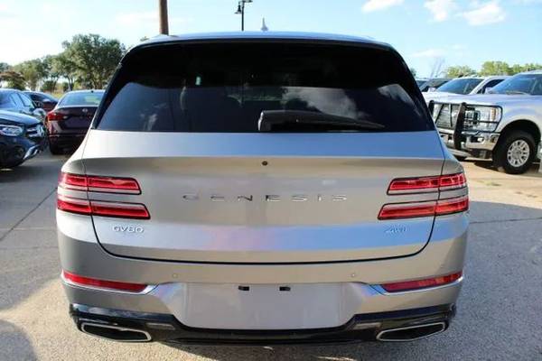 2023, dovoz USA — foto 4 z 12