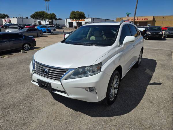 2013 Lexus, dovoz USA — foto 3 z 12