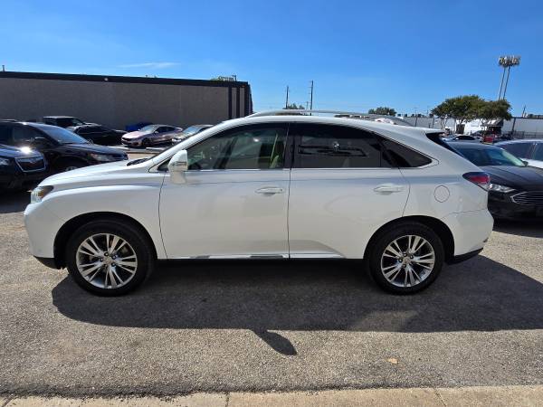 2013 Lexus, dovoz USA — foto 4 z 12