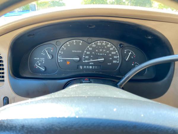2001 Ford, dovoz USA — foto 9 z 12