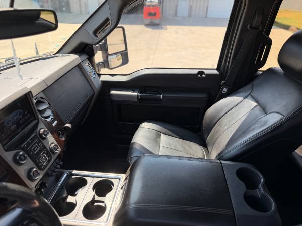 2015 Ford, dovoz USA — foto 12 z 12