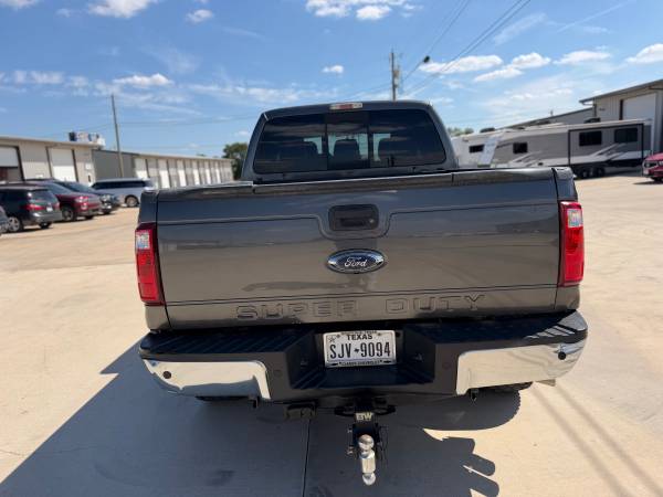 2015 Ford, dovoz USA — foto 6 z 12