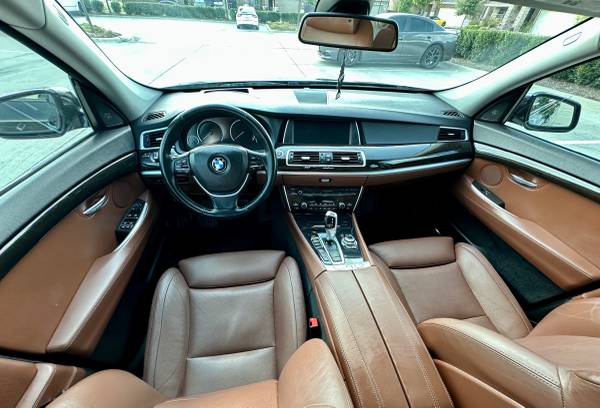 2012 BMW, dovoz USA — foto 11 z 12