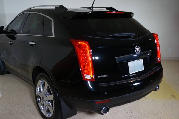 2011 Cadillac, dovoz USA — foto 8 z 12