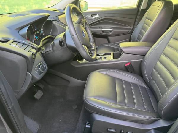 2018 Ford, dovoz USA — foto 8 z 12