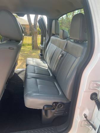 2013 Ford, dovoz USA — foto 7 z 11