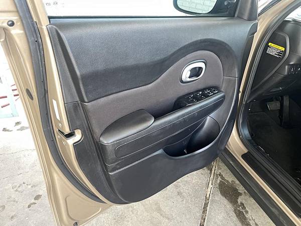 2016 Kia, dovoz USA — foto 7 z 12