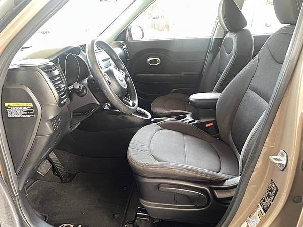 2016 Kia, dovoz USA — foto 8 z 12