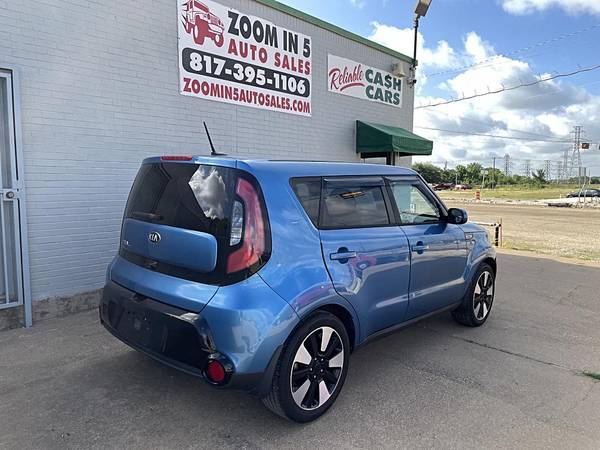 2016 Kia, dovoz USA — foto 2 z 12