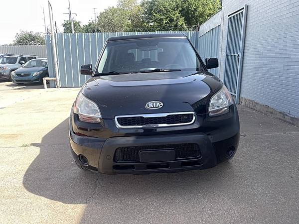 2011 Kia, dovoz USA — foto 5 z 12