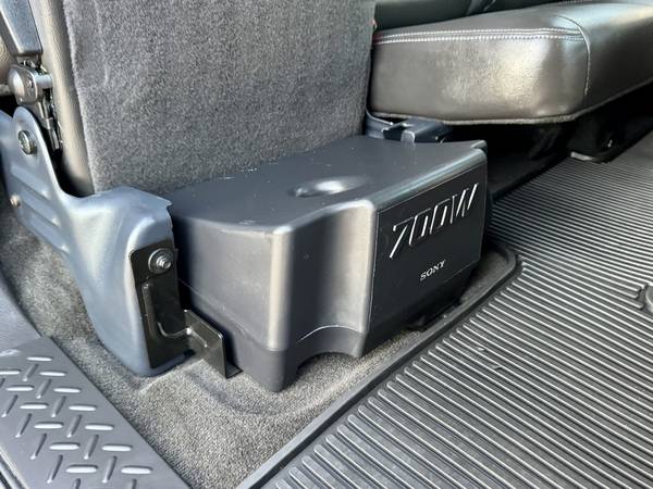 2013 Ford, dovoz USA — foto 11 z 12