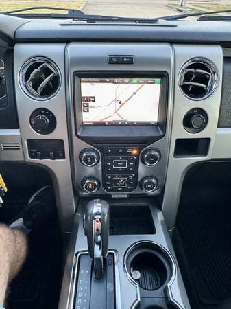 2013 Ford, dovoz USA — foto 12 z 12