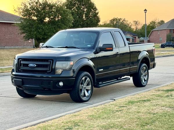2013 Ford, dovoz USA — foto 3 z 12