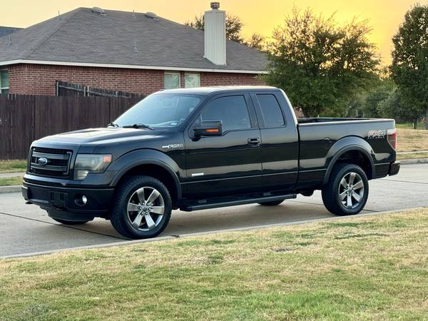 2013 Ford, dovoz USA — foto 4 z 12