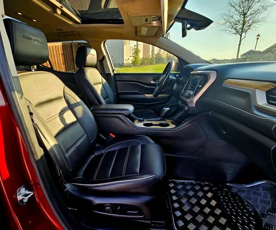 2017 GMC, dovoz USA — foto 4 z 9